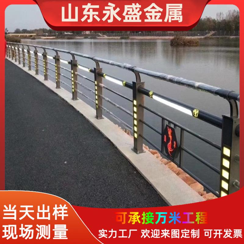 山东木纹转印护栏 钢丝绳绳索栏杆 可安装 栈道不锈钢钢丝绳护栏图片