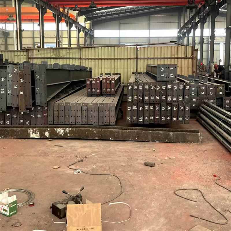 厂家直销钢结构航车房可设计安装钢结构拱形棚钢结构厂房库房