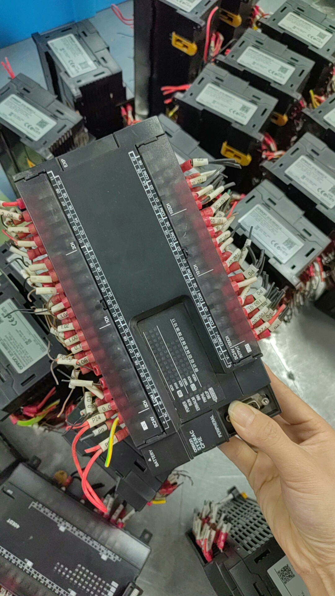 CP1E-N60SDT-D  拆机欧姆龙PLC，数量多个，量