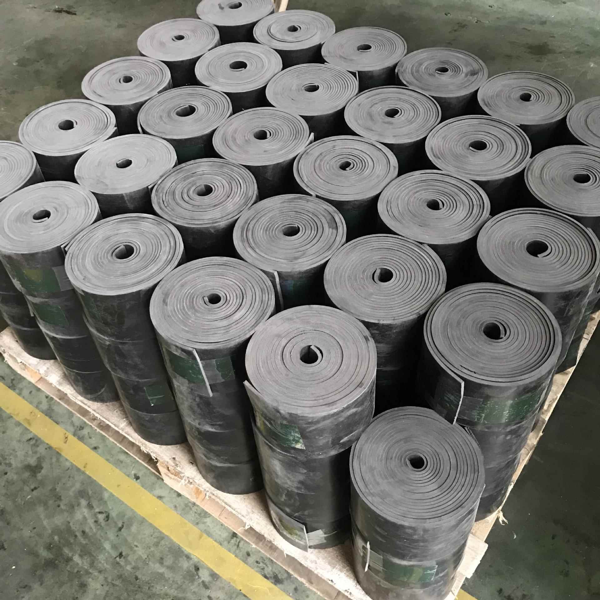 1.5比重橡胶板4mpa天然橡胶板