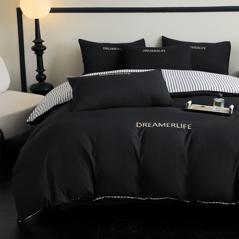 商务高级风男士纯黑色刺绣欧式床单被套主卧四季通用亲肤棉四件套,床上用品,床垫/床褥/床护垫/榻榻米床垫,淘宝优惠券,粉丝福利购,淘宝优惠卷