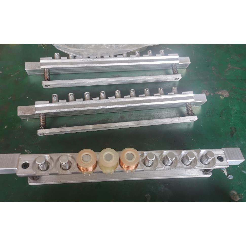 桌上型浸锡机焊锡治具能源汽车变压器焊锡治具电机线圈浸锡夹具