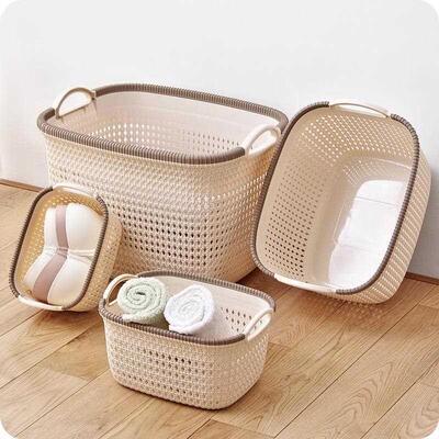Imitation rattan hollowed out basket portable plastic