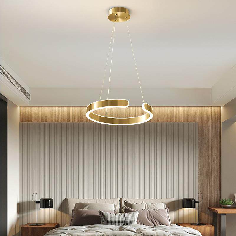 直销新款餐厅吊灯北欧房间led灯具现代简约客厅灯创意个性前台吧