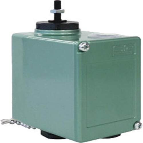 日本SR 压力开关 EF21-17.2F-A1压力继电器 货期短 价格优惠