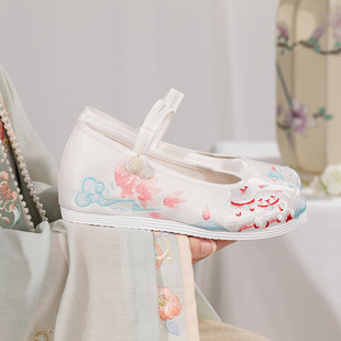 汉服鞋女童春季古风绣花鞋平底汉元素鞋布鞋古装明制学生绣花鞋子