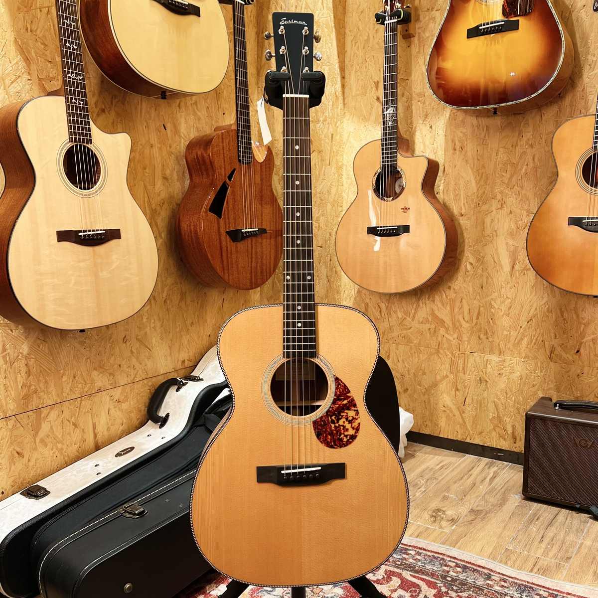 Eastman伊斯特曼AC122 222 322 422CE全单民谣木吉他电箱E1D E3D