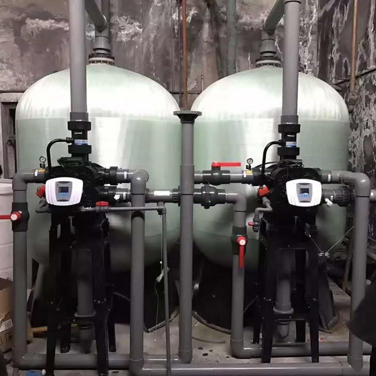 河南水处理净化设备多介质过滤器活性炭过滤器30吨软化水设备
