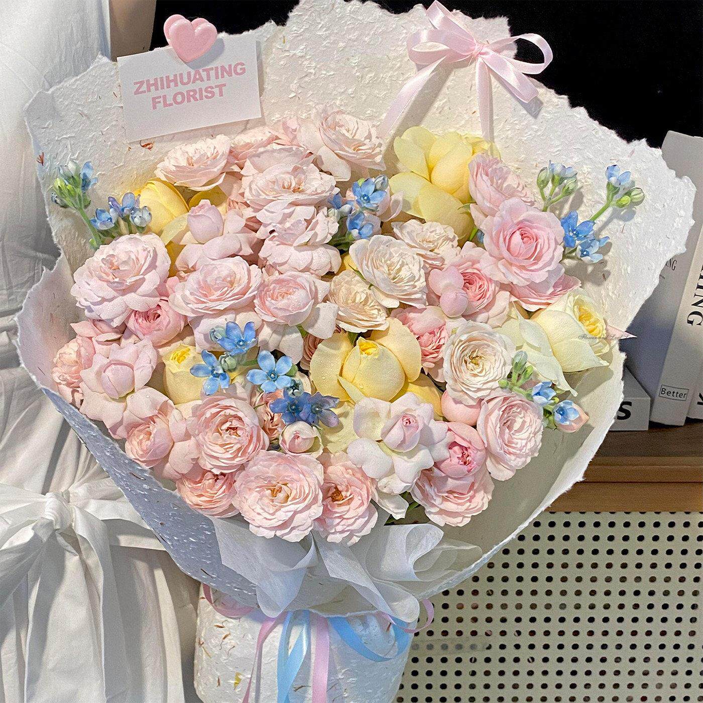 浪漫玫瑰混搭花束成品永生花彷真皂花彩色彷真花520生日礼物送人