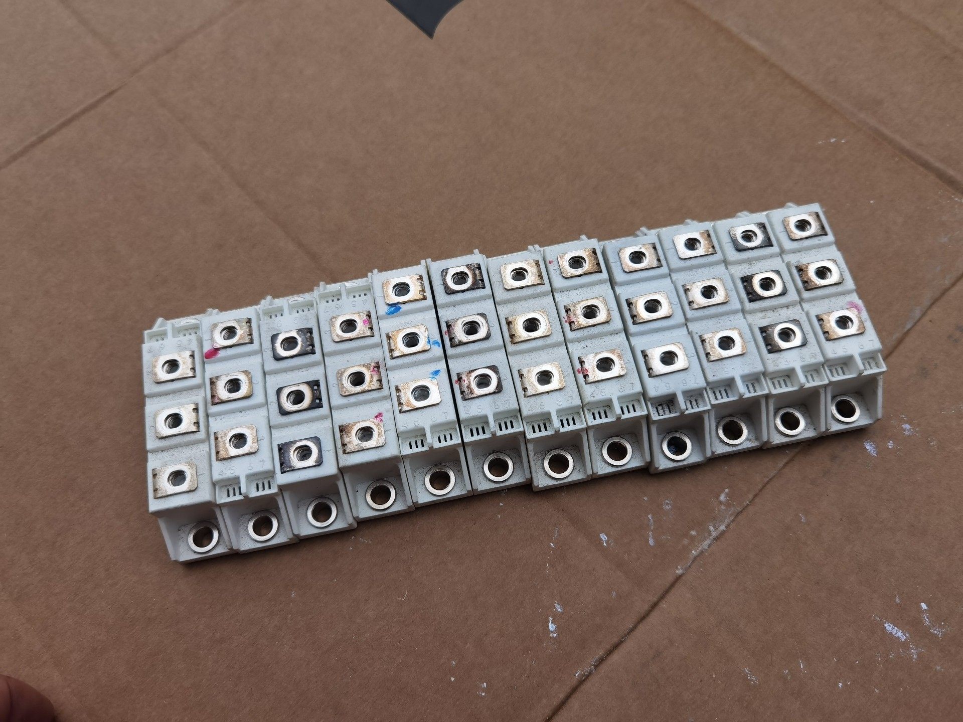 MD60C16D1模块，详见下图