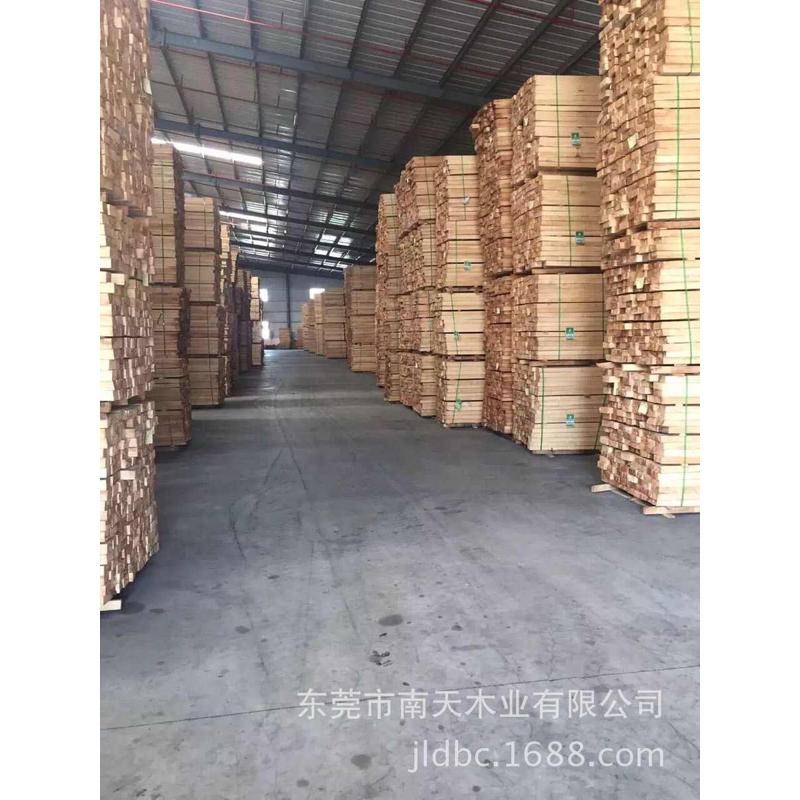 批发海南橡胶木实木板材 橡胶木实木规格材料 楼梯扶手料 踏板料