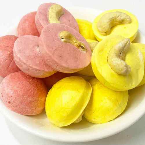 现货可换牌大包装冻干芒果/草莓腰果仁加工散装休闲零食食品