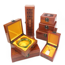 镂空手镯盒珠宝收纳盒首饰，吊坠盒仿实木珍藏品包装首饰挂件盒