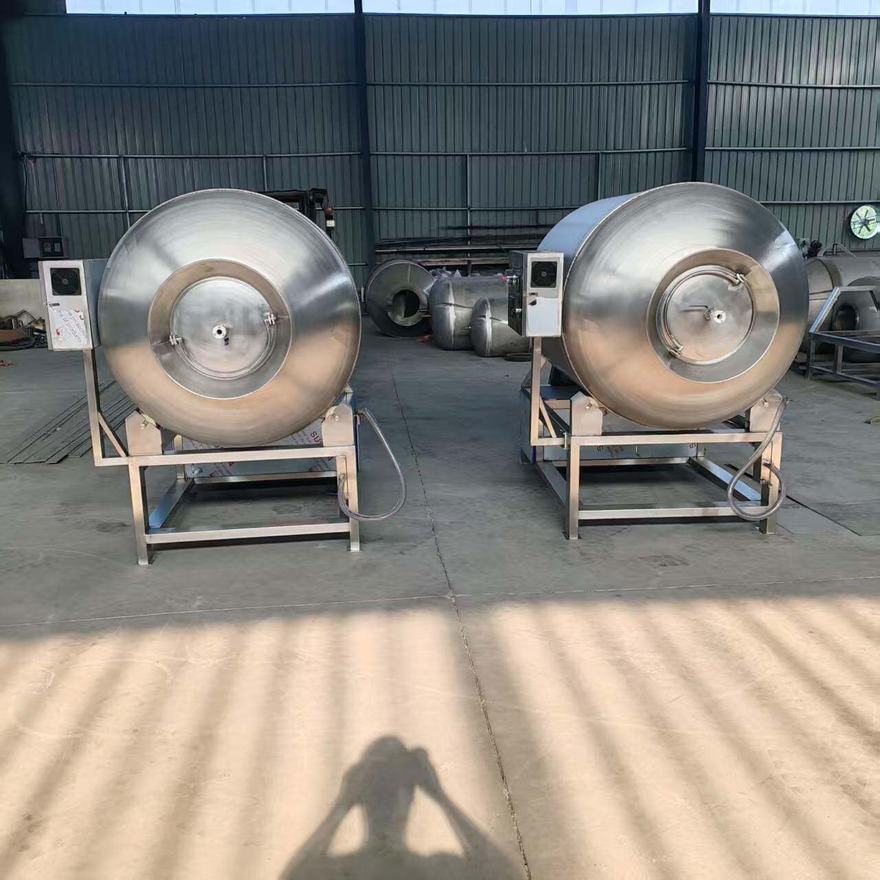 牛排酱牛肉真空滚揉机商用牛羊肉变频腌制鸡翅翅中真空腌制机
