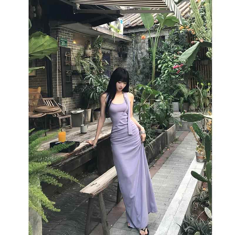 【下周六】女夏季收腰挂脖吊带露后背连衣裙辣妹紫色包臀背带长裙