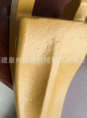 泉州 挖掘机 四轮一带 支重轮 R944 斗齿 驱动轮 引导轮