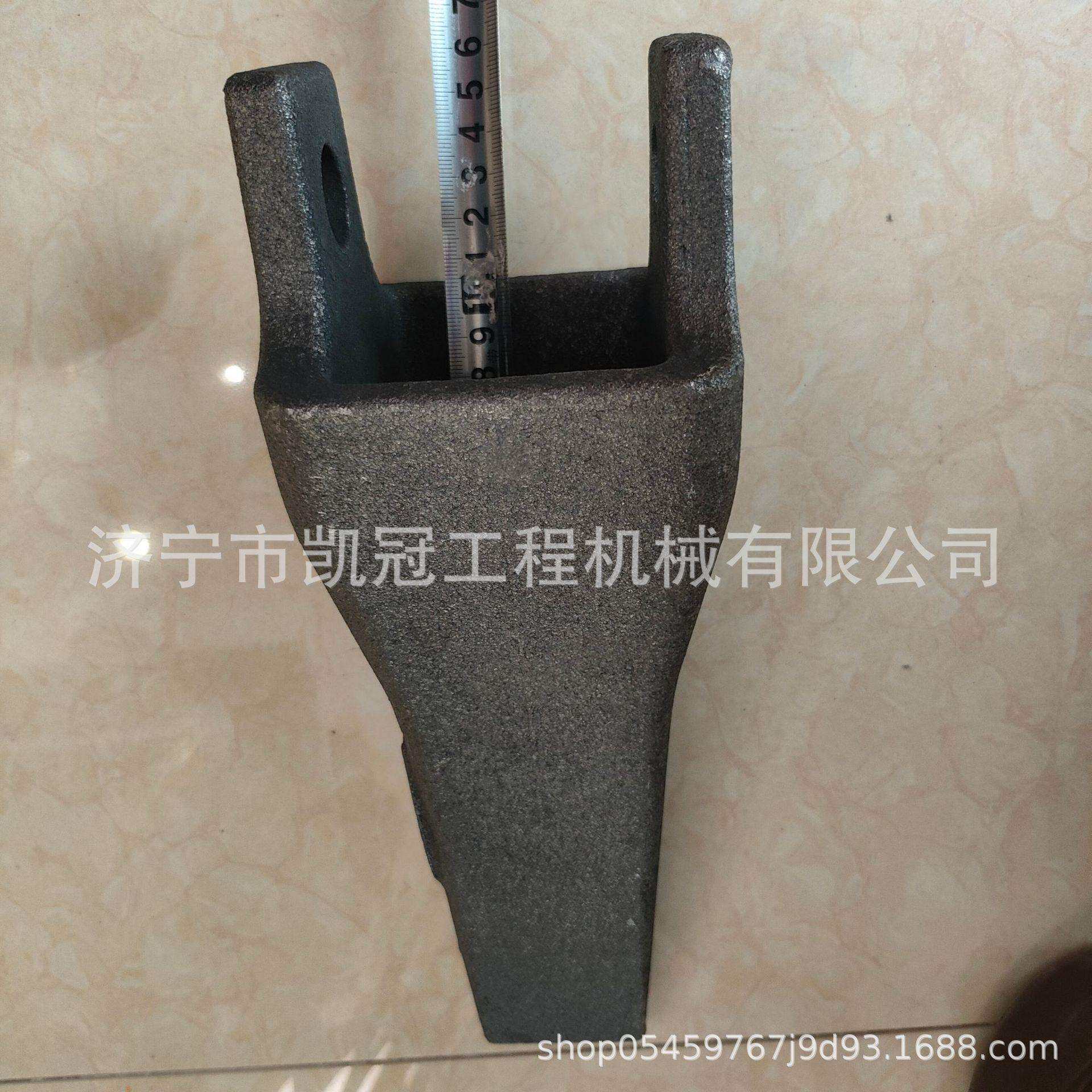 高品质耐磨板 30 50车耐磨铲板 合金材质 耐磨抗造斗齿 铲车铲斗