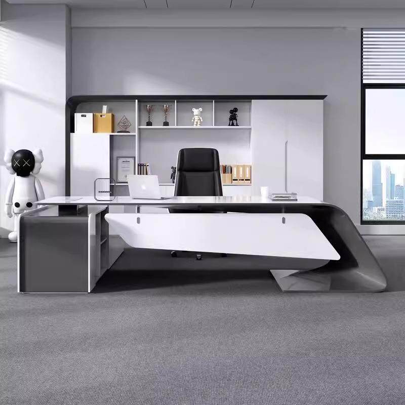 时尚烤漆老板桌简约现代办公桌总裁老板桌办公创意大班台桌椅组合