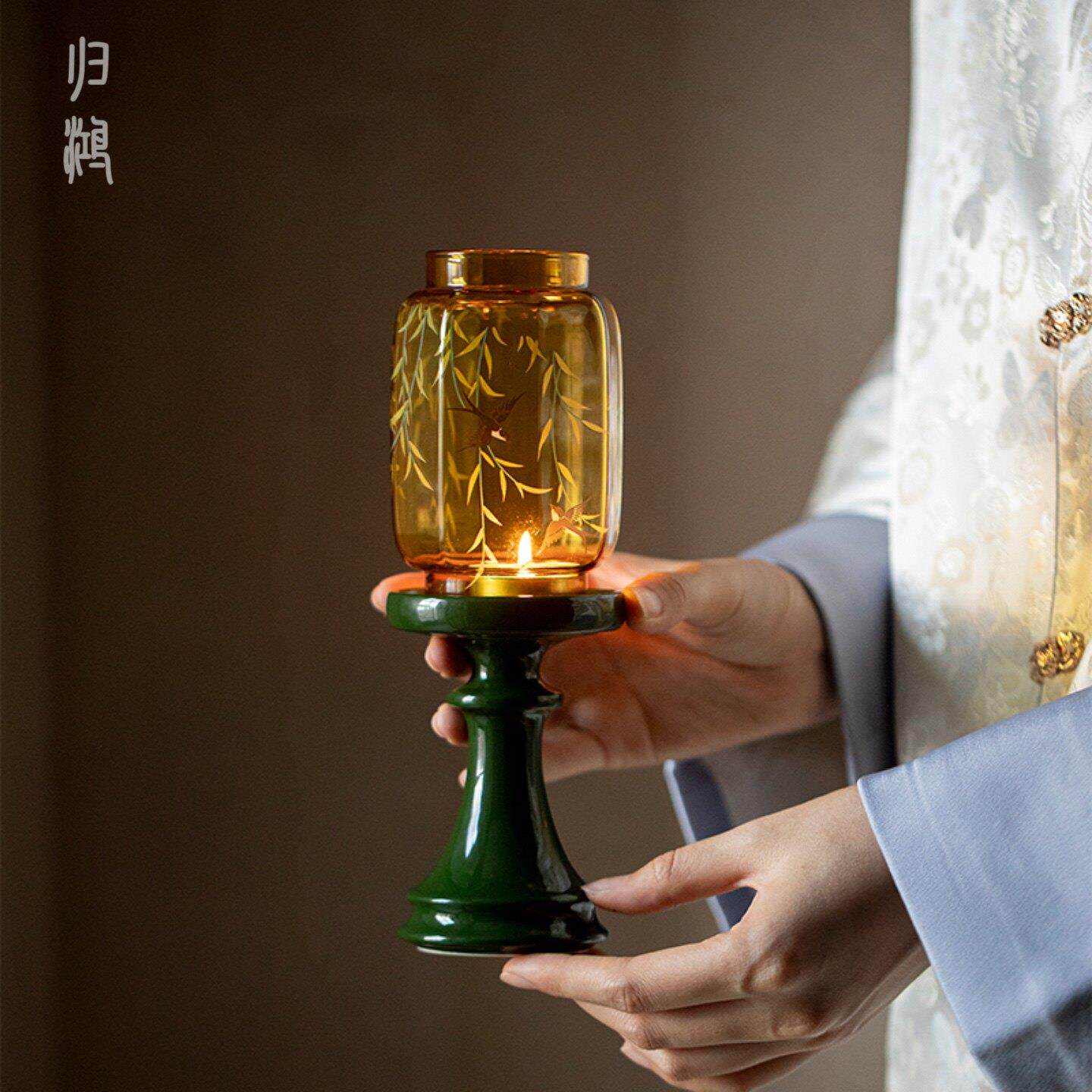 归鸿高级感轻奢风玻璃烛台高颜值柳燕香薰烛台摆件气氛灯蜡烛灯罩