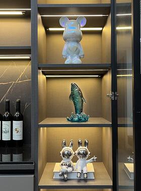 高档酒柜装饰品摆件洋高级感家居客海厅轻奢高档公电视蓝色鲸鱼办