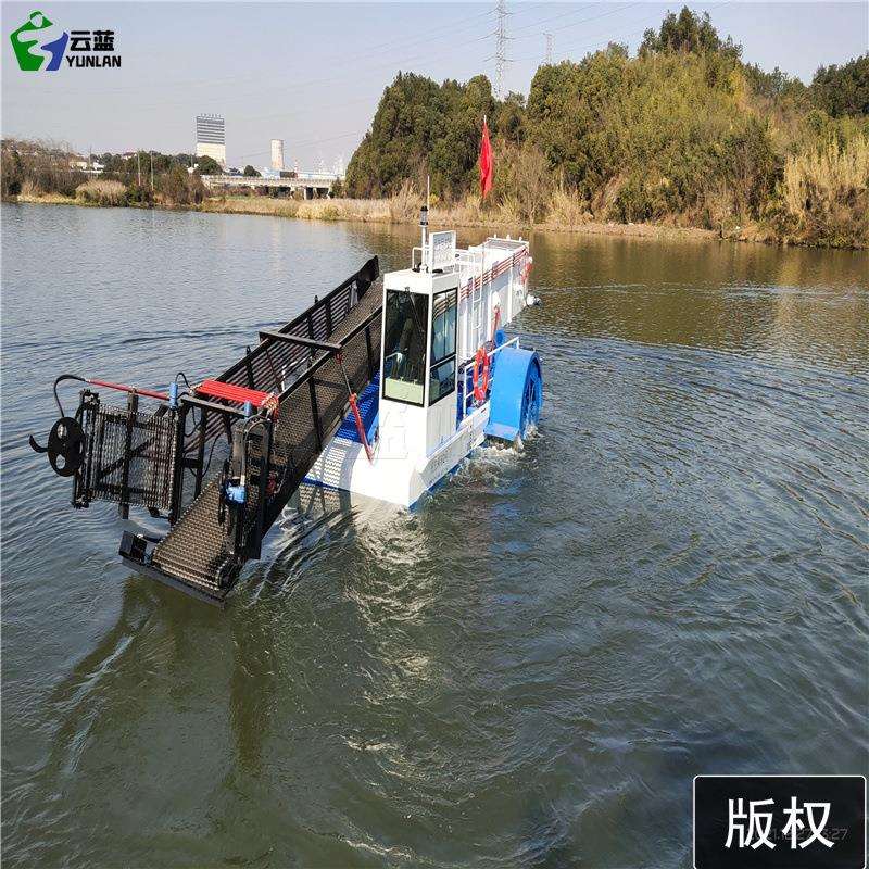 广东水面浮莲打捞船 清除运输水草机械 全自动割草船芦苇收割设备