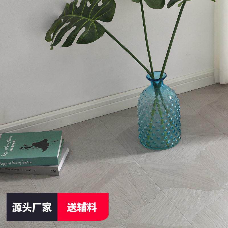 12mm强化复合木地板碳晶密度板环保耐磨生态系列实木地板家用酒店