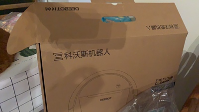 入手对比扫地机器人科沃斯DD35和石头S51优缺点是？配置参数区别是？哪款好用些？