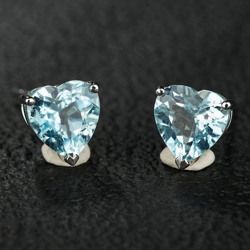 源头捡漏价 主石共2.2克拉心形海蓝宝石耳钉女士18k白金镶嵌耳饰