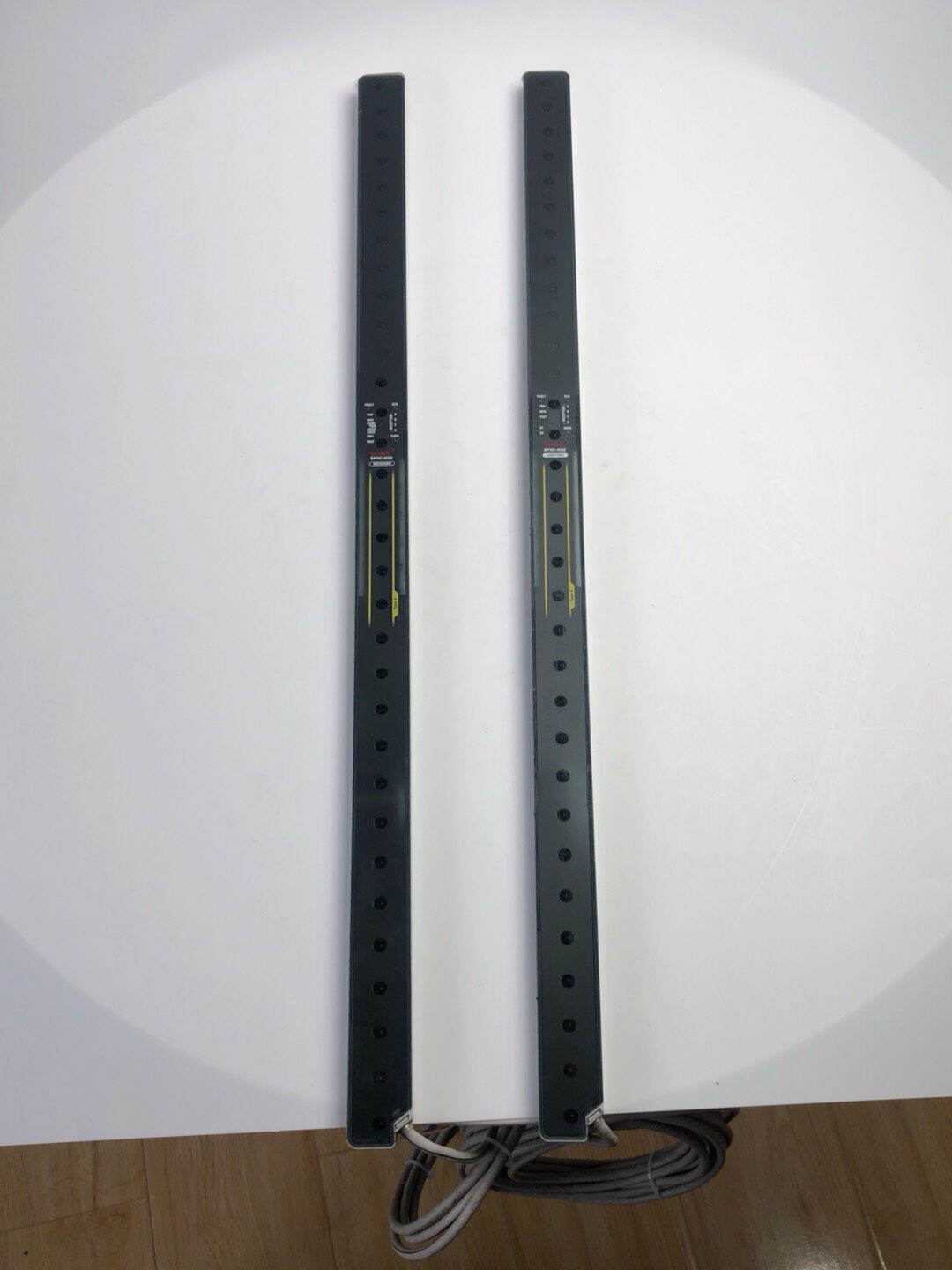 原装SUNX神视 SF4C-H32安全光栅光幕，左右各一，整