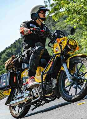 cc110改装战术挂板机车备用油箱机车边包支架幼兽cc110改装件