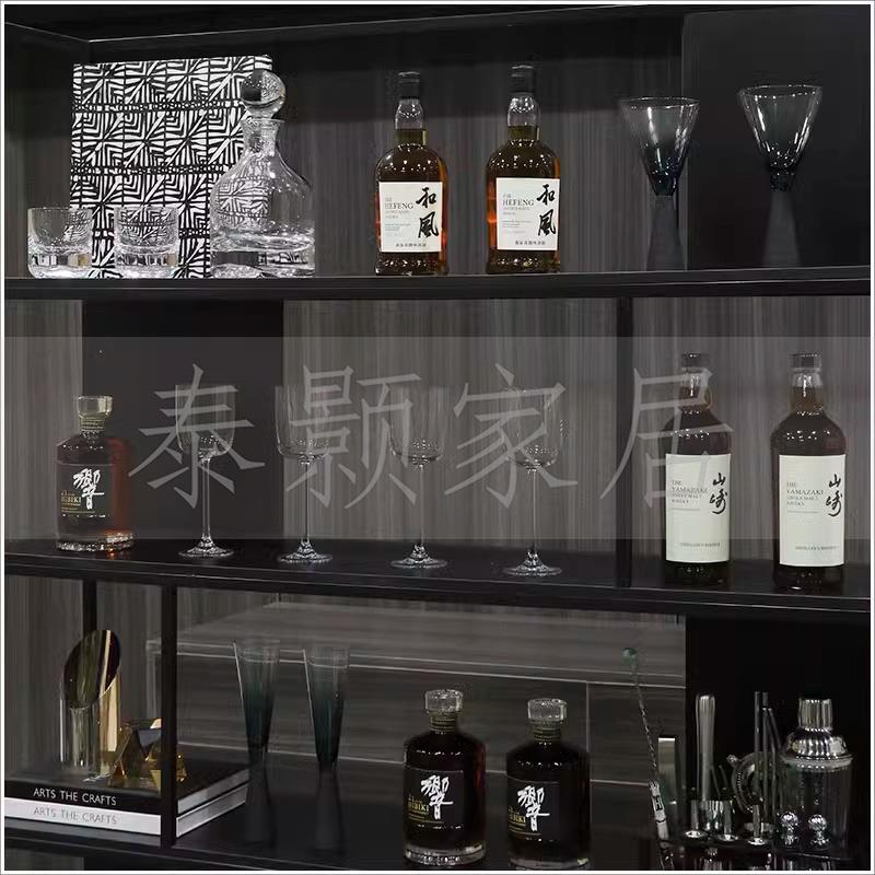 现代样板间客厅酒柜组合摆件售楼处水吧创意酒具酒杯搭配装饰品