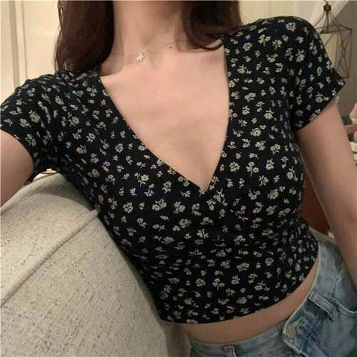 Plus Size Y2K Vintage Floral Crop Top T-shirt Women Cropped