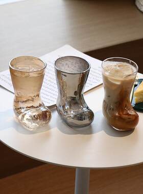 啤酒杯鞋子杯鸡尾酒玻璃杯创意酒吧大容量靴子杯果汁奶昔杯烧烤