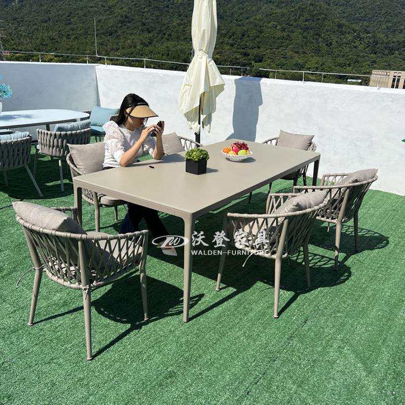 沃登室外庭院花园桌椅北欧咖啡厅藤椅样板房露台阳台家具藤艺桌子
