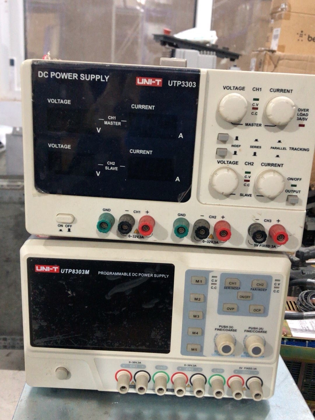 UNI-T UTP3303 UTP8303M用上的来，成色如