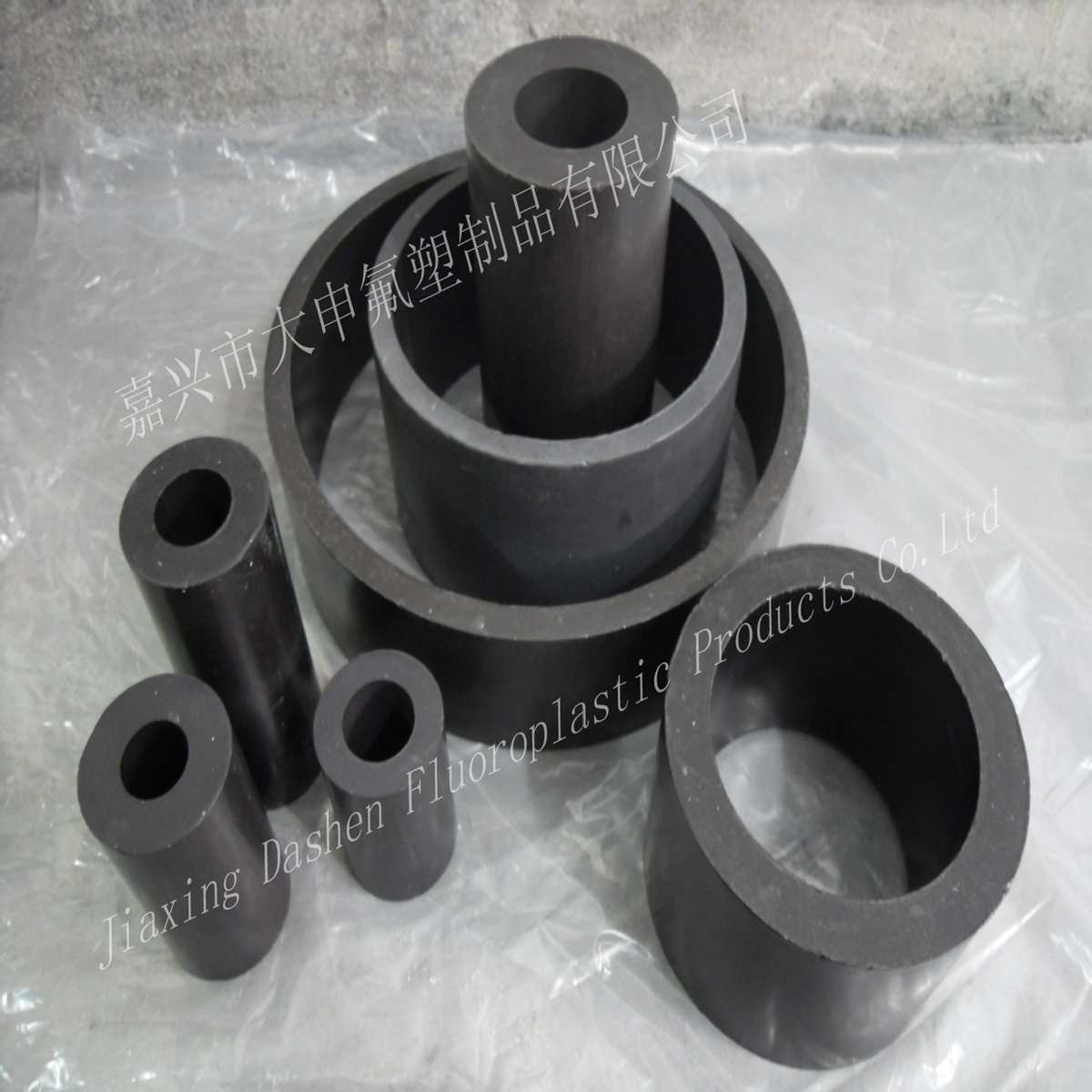 ptfe棒料/浙江供应/厂家聚四氟乙烯嘉兴黑色石墨管供应管改性填充