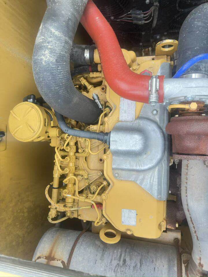 4月8日郑州21年工程机械设备卡特320GC挖掘机一辆网络拍卖公告