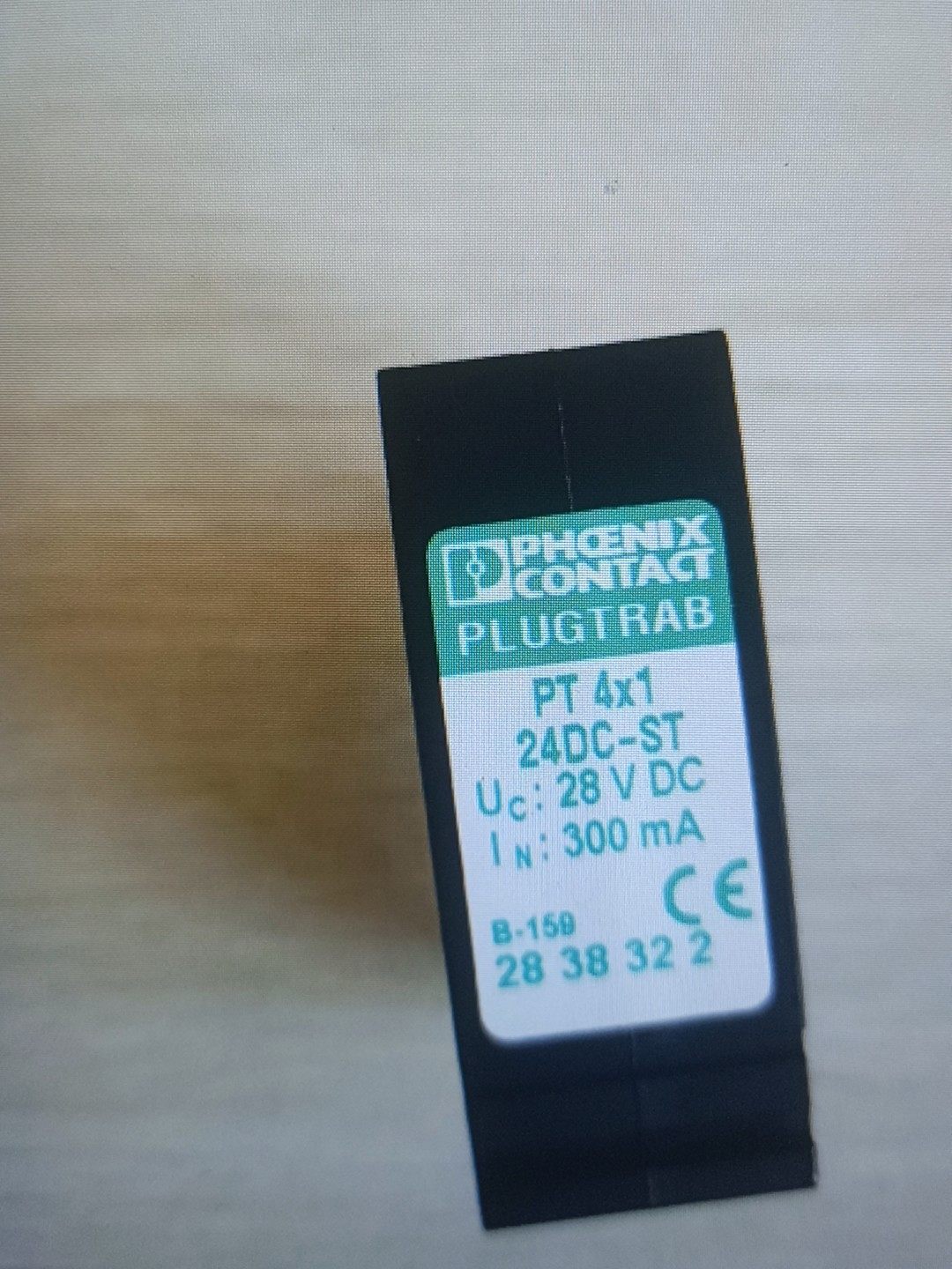 菲尼克斯浪涌保护器 2838322    24DC   30