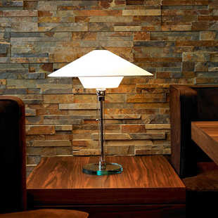 现代简约设计感台灯创意卧室床头灯佗寂风中古书房桌灯酒店公寓灯