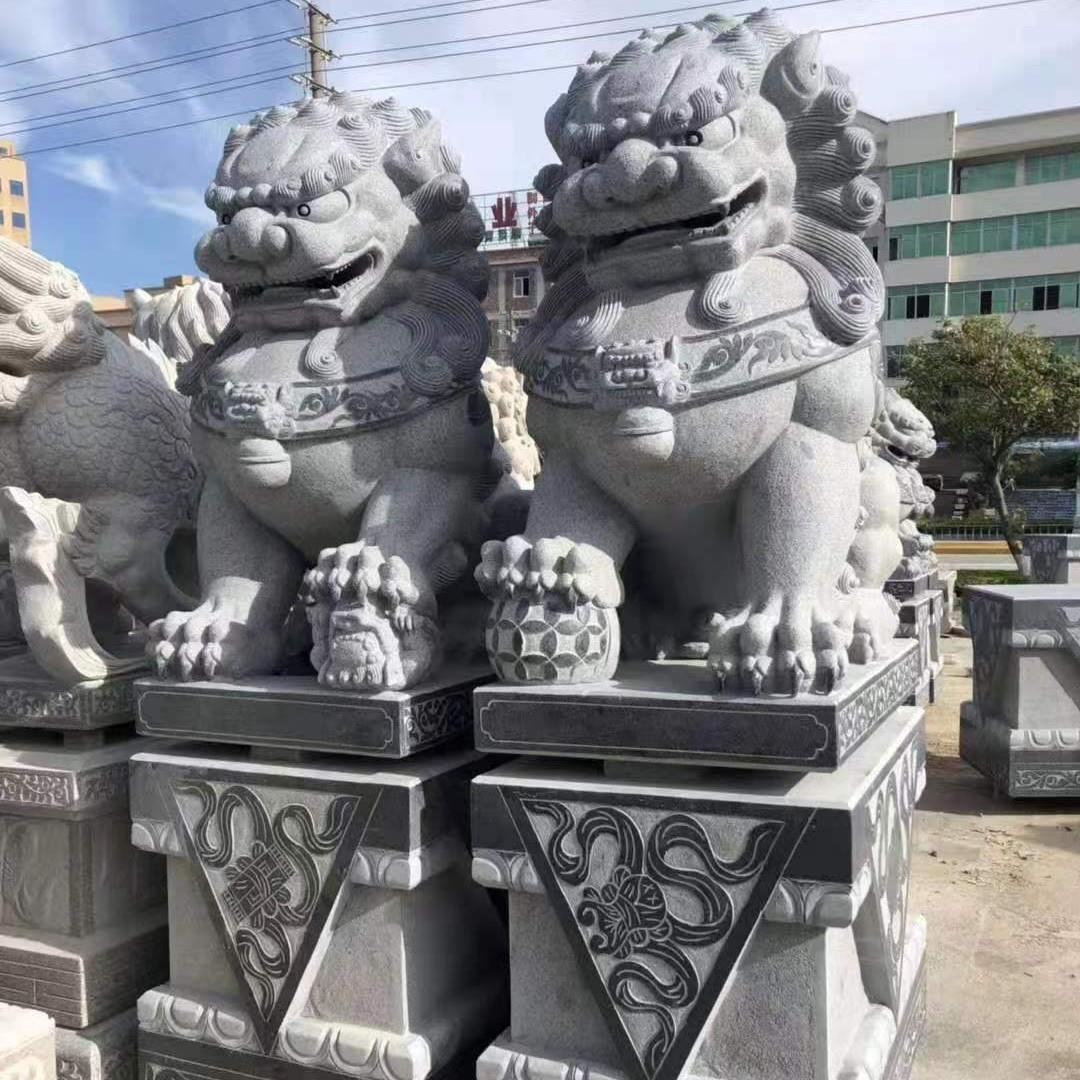 石狮子一对家用看门镇宅祠堂门口带底座大号石雕花岗岩石狮子摆件图片