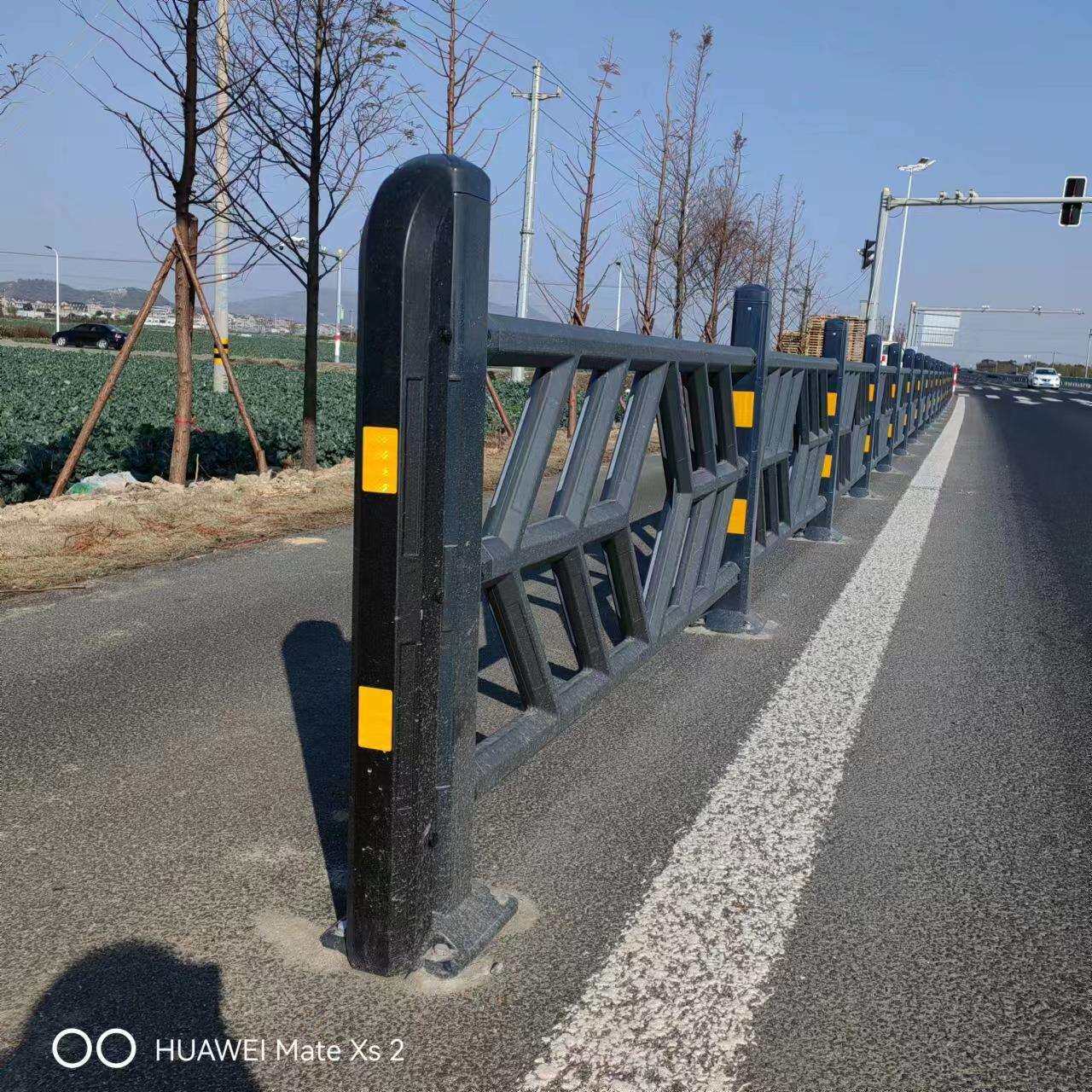 tpu弹性护栏城市道路行车道旁工程专用交通厂家直销搭配反光膜可