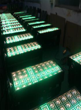 LED36 颗摇摆镭幕闪灯雷幕灯RGBW舞台夜店染色效果灯