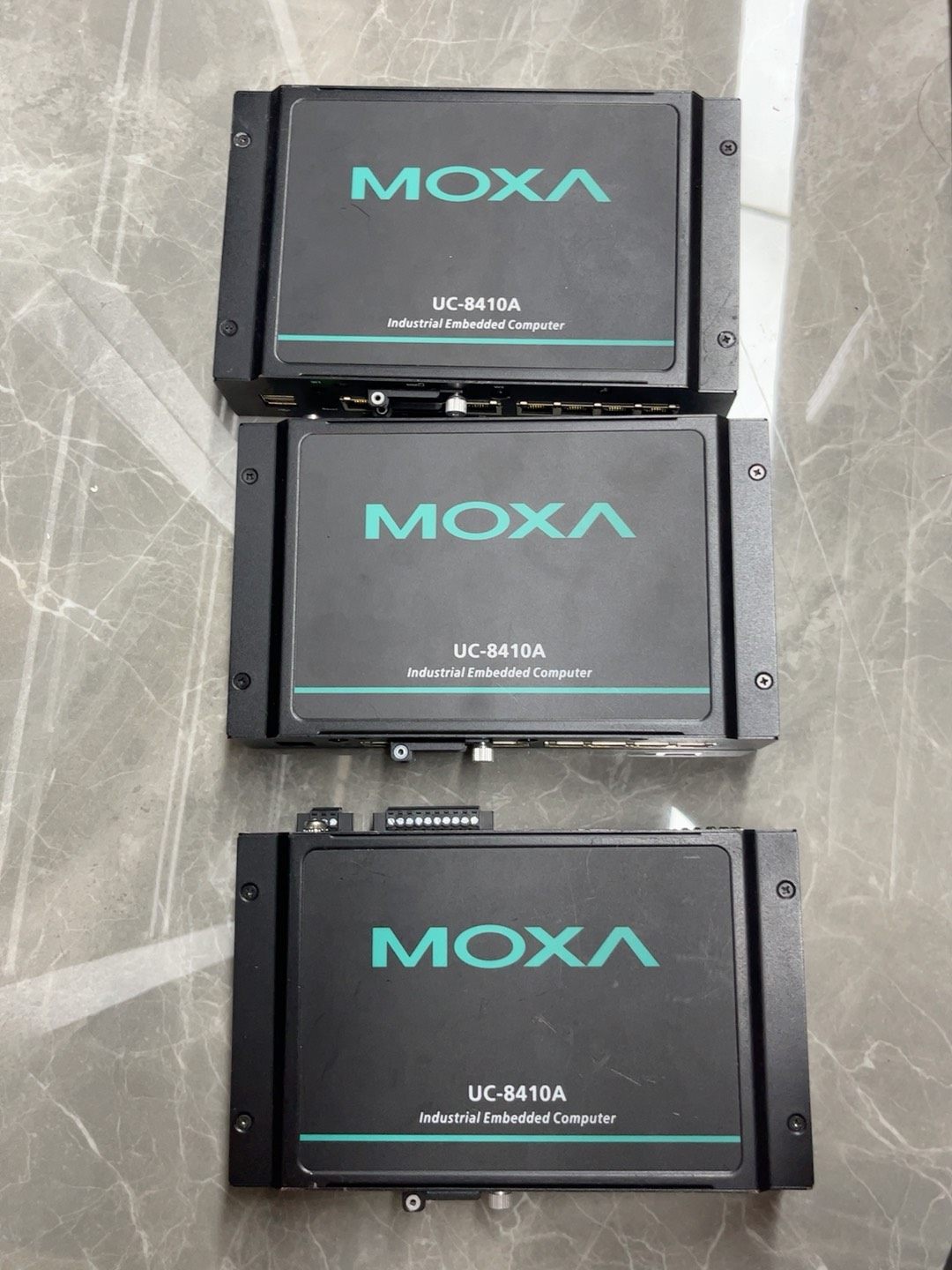 MOXA 嵌入式串口服务器