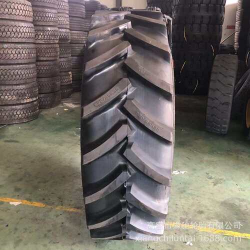 280/85R24/28 320/85R24/28 11.2R24/28 12.4R24/28全钢人字轮胎