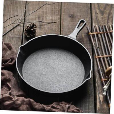 Small cast iron skillet frying pan frying egg pan frying pan