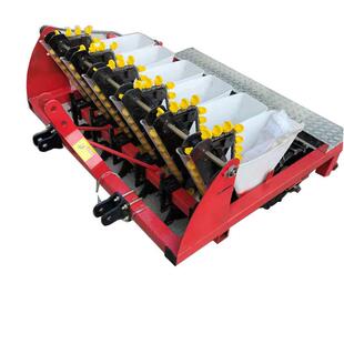 大型大蒜播种机拖拉机牵引6行10行带平土器刮平播种效果好四轮拖