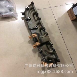 三一225 加藤820V 4M50发动机排气支管 挖掘机配件