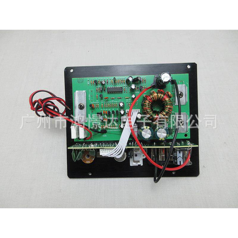 汽车音响叭配件功放200板2喇00金大功播放配件铝板率属