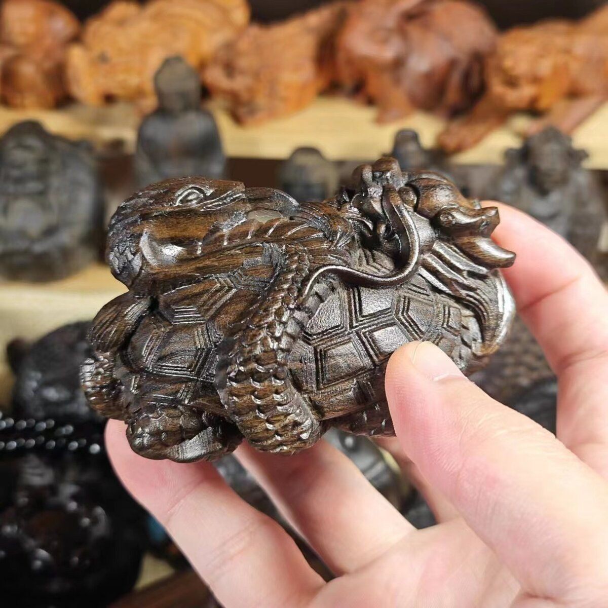 沉香木雕玄武龙龟乌龟玄武把件文玩摆件装饰车摆件桌面装饰送礼