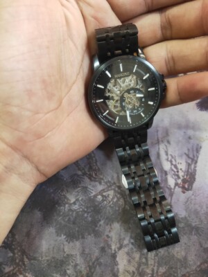 打听下雷诺手表怎么样，属于什么档次，优缺点分析下